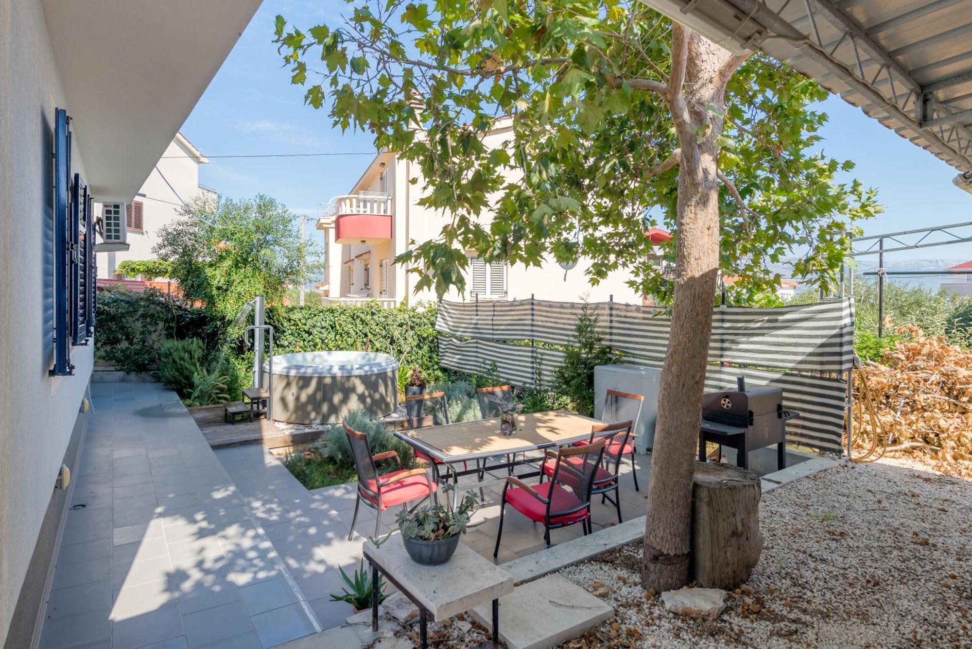 Deepwater House Apartment Slatine Exterior photo