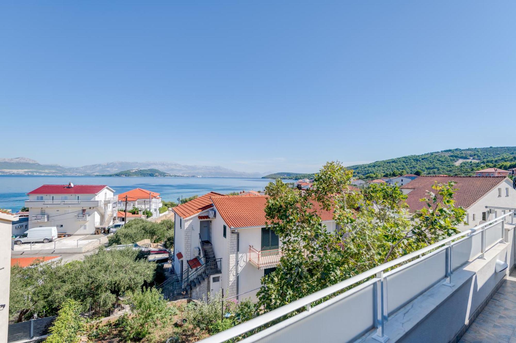 Deepwater House Apartment Slatine Exterior photo