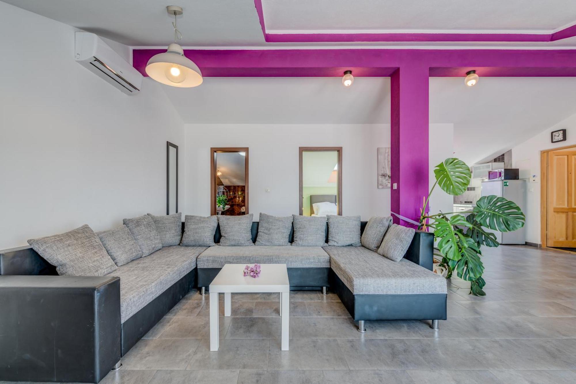Deepwater House Apartment Slatine Exterior photo